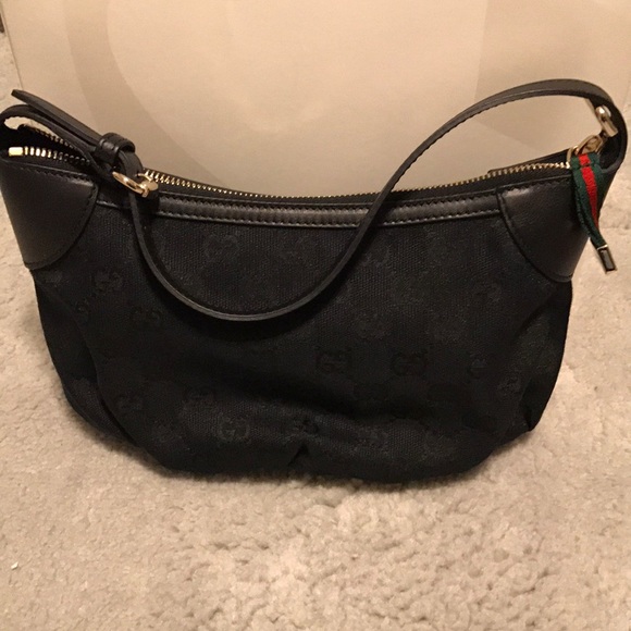 gucci small black handbag